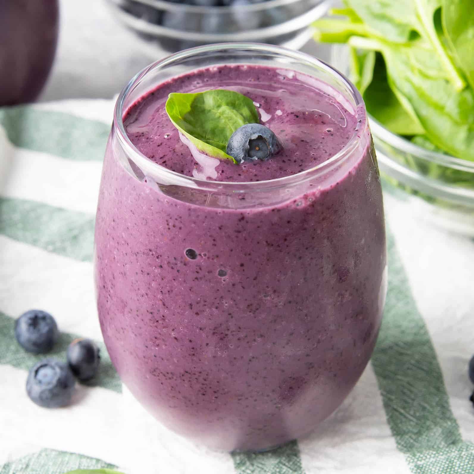 Blueberry Spinach Smoothie