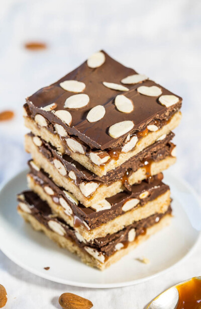 Chocolate Caramel Almond Bars