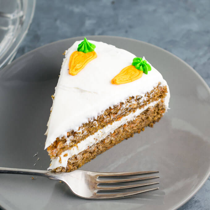 Classic Vegan Carrot Cake