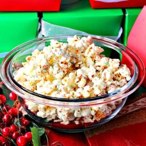 White Chocolate Christmas Popcorn